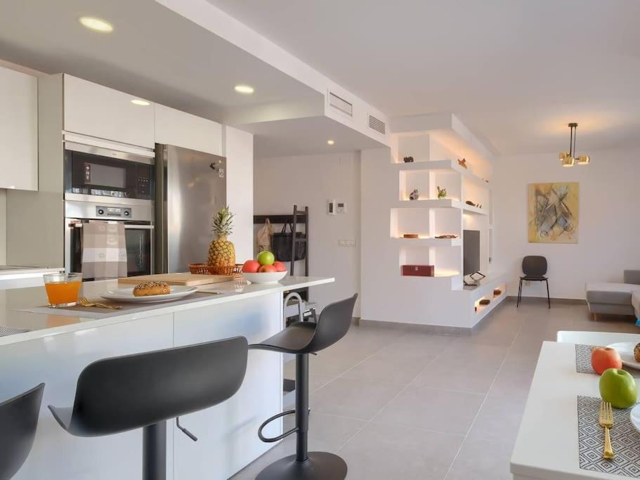 Bonito Apartamento 2 Minutos De La Playa Fuengirola Bagian luar foto